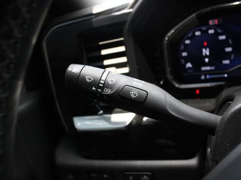 Used 2024 Chevrolet Silverado 2500 LTZ AWD/4WD image 12