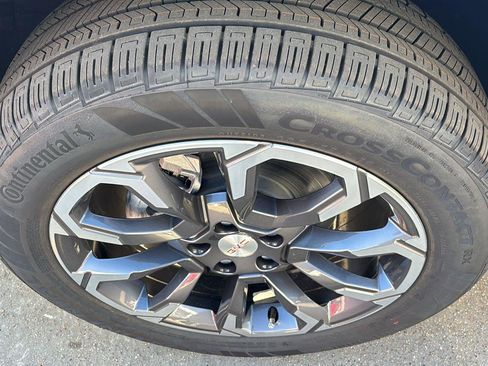 New 2026 GMC Terrain Elevation w/ Elevation Premium Package AWD/4WD image 12