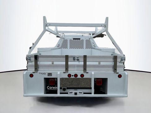 New 2026 Ford F550 4x4 Crew Cab image 13