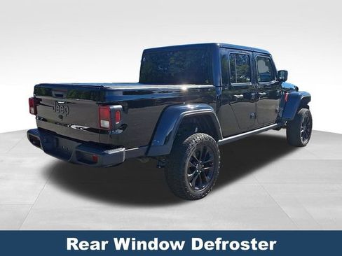 Used 2024 Jeep Gladiator Sport AWD/4WD image 7