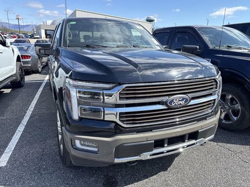 Used 2025 Ford F150 King Ranch w/ FX4 Off-Road Package image 3