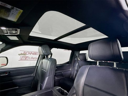 Used 2024 Toyota Tundra Platinum image 10