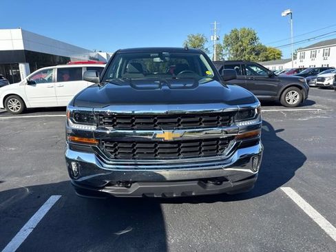 Used 2018 Chevrolet Silverado 1500 LT w/ All Star Edition AWD/4WD image 4