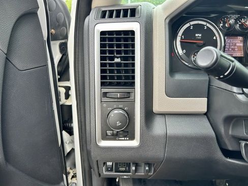 Used 2012 RAM 3500 Big Horn image 20