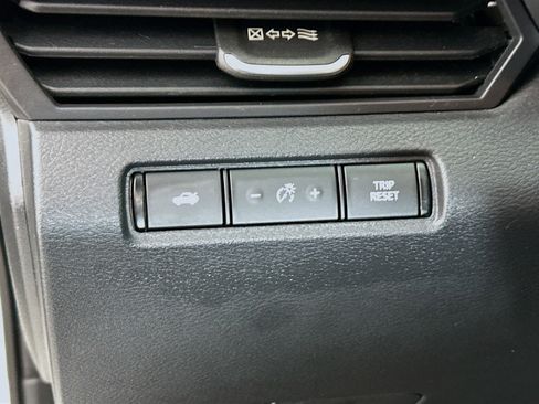 Used 2020 Nissan Altima 2.5 S image 16