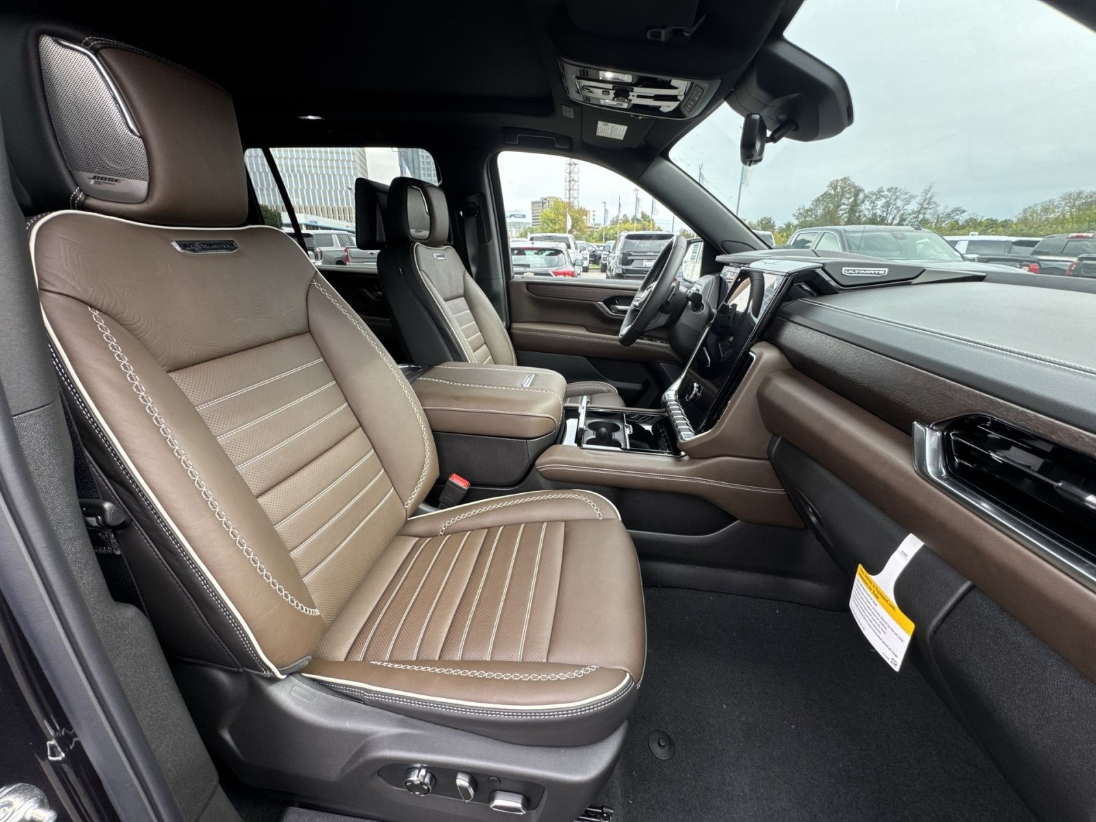New 2027 GMC Yukon XL Denali Ultimate AWD/4WD image 28