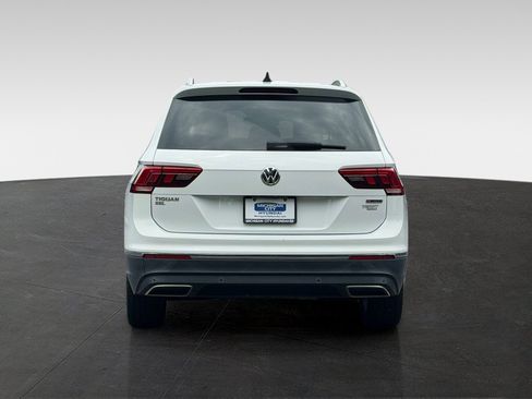 Used 2021 Volkswagen Tiguan SEL AWD/4WD image 7