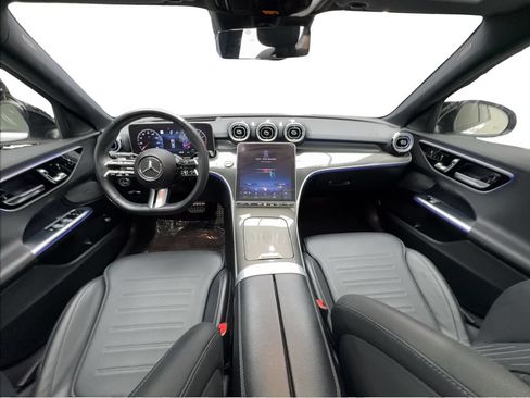 Used 2023 Mercedes-Benz C 300 Sedan image 37