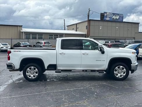 Certified 2022 Chevrolet Silverado 2500 LTZ w/ LTZ Convenience Package AWD/4WD image 12