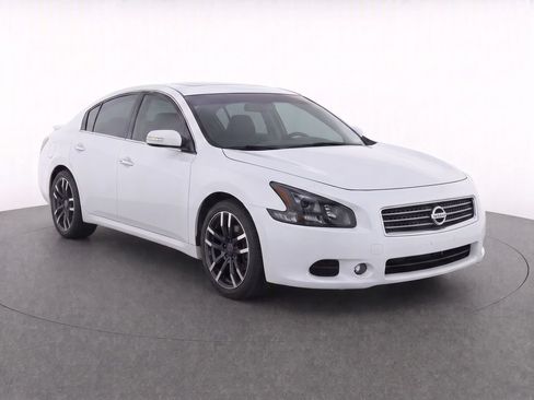 Used 2011 Nissan Maxima 3.5 SV w/ Tech Pkg FWD image 2