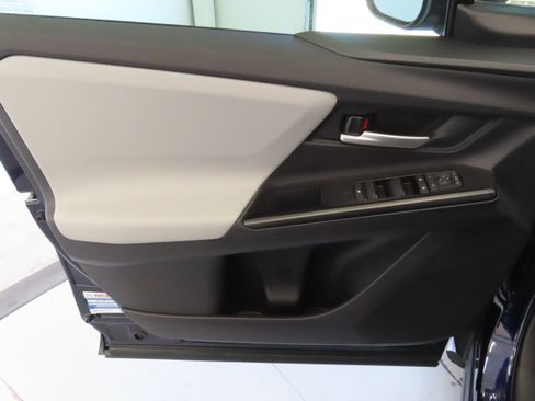 New 2026 Subaru Solterra Premium image 12