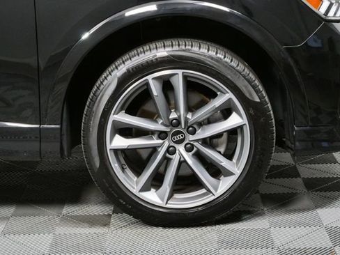 Used 2023 Audi Q3 2.0T Premium w/ Black Optic Sport Package AWD/4WD image 21