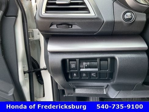 Used 2021 Subaru Crosstrek 2.5i Limited w/ Moonroof Package 2 AWD/4WD image 41