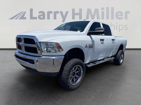 Used 2018 RAM 2500 Tradesman w/ Chrome Appearance Group AWD/4WD image 1