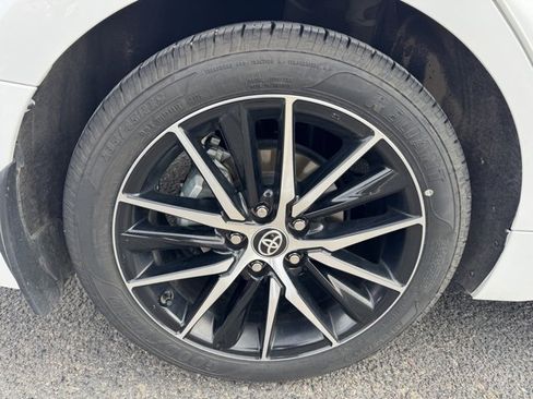 Used 2023 Toyota Camry SE image 10