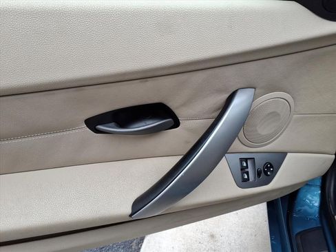 Used 2003 BMW Z4 3.0i image 6