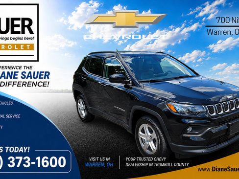 Used 2024 Jeep Compass Latitude AWD/4WD image 1