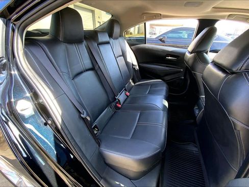 Used 2024 Toyota Corolla XLE image 20