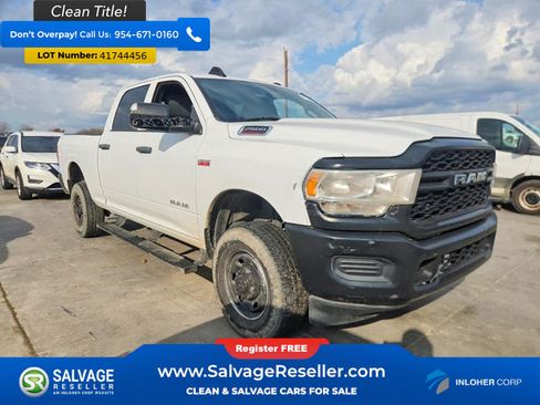 Used 2022 RAM 2500 Tradesman w/ Bed Utility Group AWD/4WD image 5