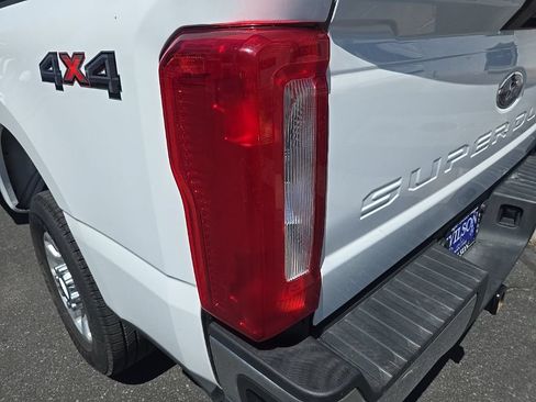 Used 2024 Ford F250 XLT AWD/4WD image 33