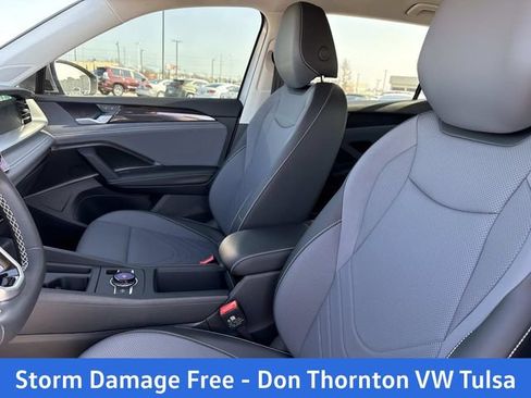 New 2026 Volkswagen Tiguan SE AWD/4WD image 13
