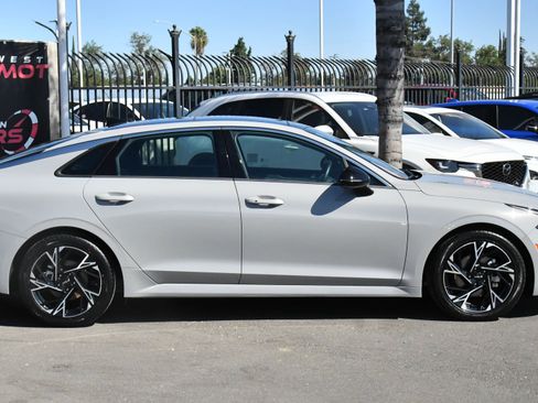 Used 2025 Kia K5 GT-Line w/ GT-Line Premium Package AWD/4WD image 9