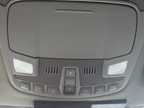 Used 2020 Ford F150 Lariat w/ Equipment Group 502A Luxury image 33