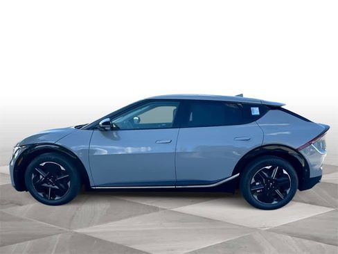 New 2025 Kia EV6 Wind image 5