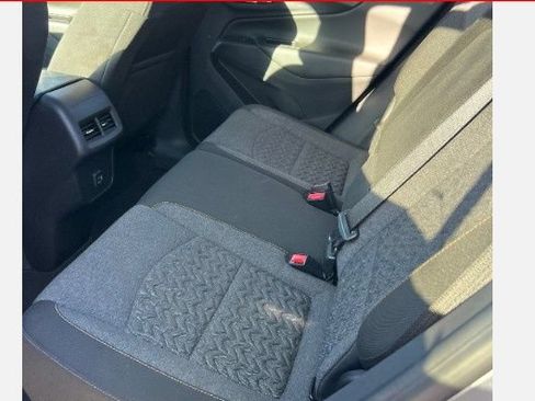 Used 2024 Chevrolet Equinox LT AWD/4WD image 5