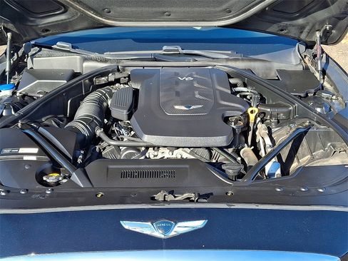 Used 2017 Genesis G80 3.8 image 28