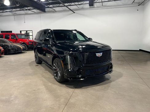 Used 2026 Cadillac Escalade V image 1