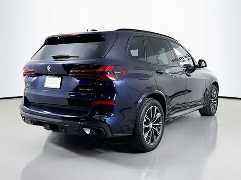 Used 2025 BMW X5 xDrive40i w/ M Sport Package image 7