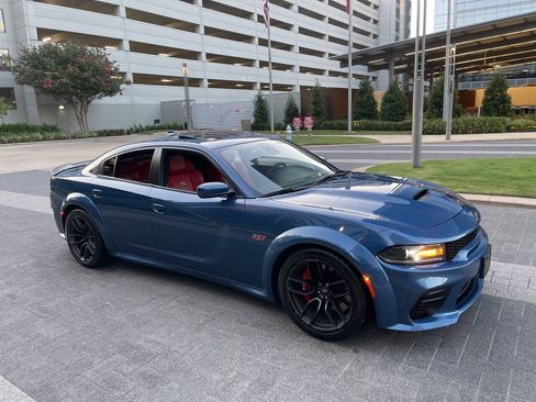 Used 2021 Dodge Charger Scat Pack RWD image 3