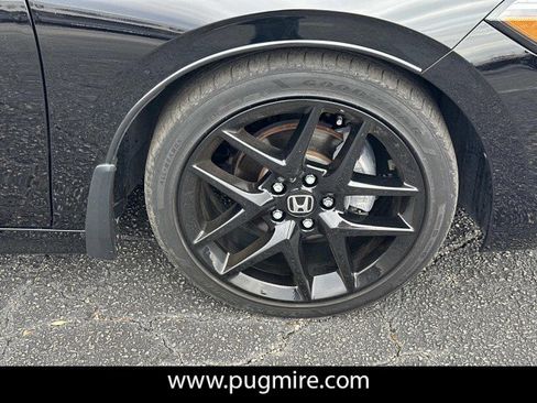 Used 2024 Honda Civic Sport image 12