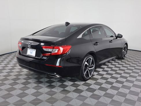 Used 2021 Honda Accord Sport image 5