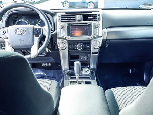 Used 2019 Toyota 4Runner SR5 image 6