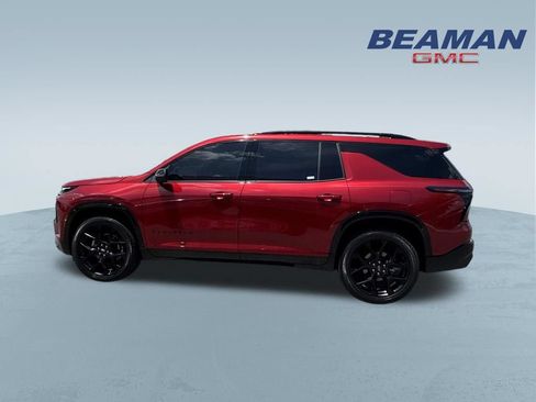 Used 2025 Chevrolet Traverse RS AWD/4WD image 4
