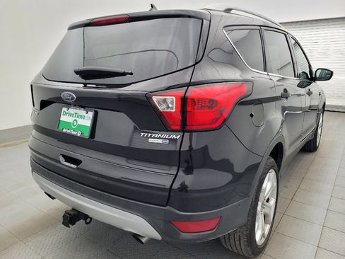 Used 2019 Ford Escape Titanium w/ U9j03 - Titanium Tow Package AWD/4WD image 9