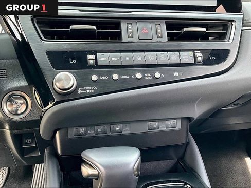 Used 2025 Lexus ES 350 w/ Premium Package image 32