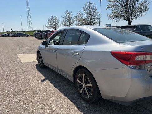 Used 2019 Subaru Impreza 2.0i Premium AWD/4WD image 5