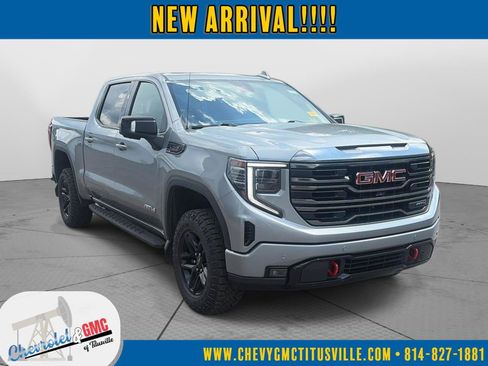 Used 2023 GMC Sierra 1500 AT4 w/ AT4 Premium Package AWD/4WD image 4