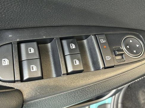 New 2026 Kia Seltos S AWD/4WD image 18