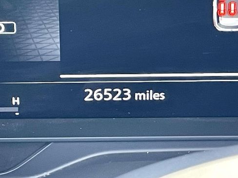 Used 2024 Nissan Pathfinder Platinum image 22