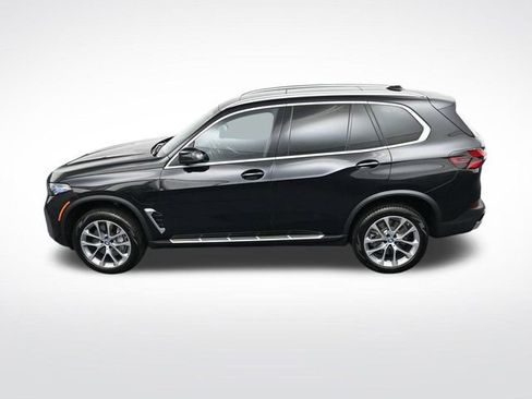 Used 2025 BMW X5 xDrive50e image 27