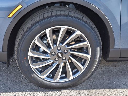 New 2026 Lincoln Corsair Reserve image 36