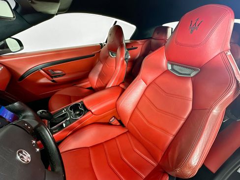 Used 2015 Maserati GranTurismo Sport RWD image 30