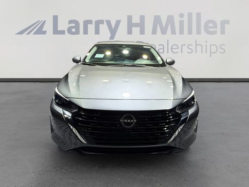 Certified 2025 Nissan Sentra S image 8