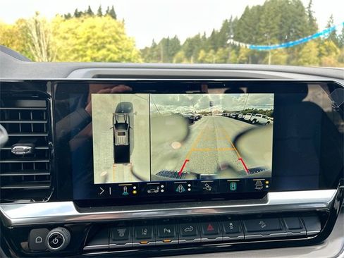 New 2025 Chevrolet Silverado 3500 High Country w/ Technology Package image 15