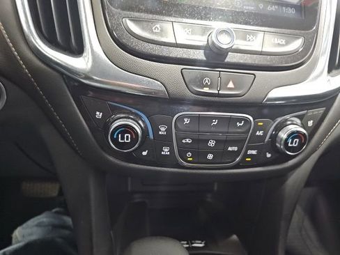 Used 2023 Chevrolet Equinox Premier image 14