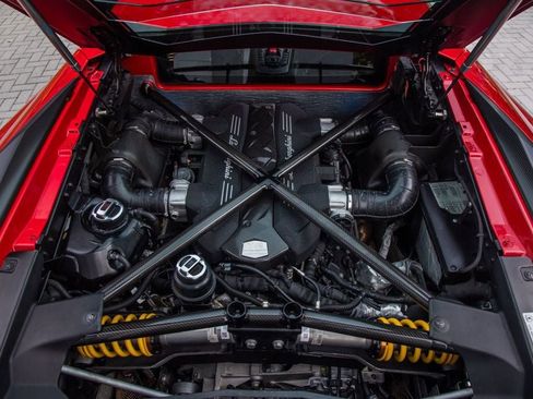 Used 2016 Lamborghini Aventador LP 750-4 Superveloce image 97